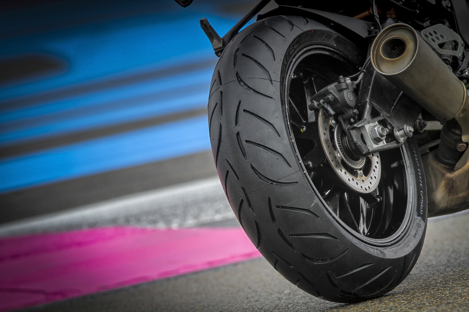 Sportec M7 RR, el nuevo neumático SuperSport de Metzeler