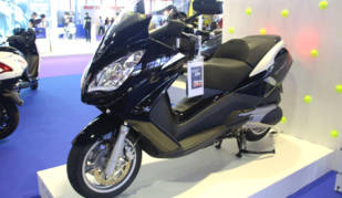 Mahindra, en conversaciones con PSA para hacerse con el 51 por ciento de Peugeot Scooters Mahindra, en conversaciones con PSA para hacerse con el 51 por ciento de Peugeot Scooters