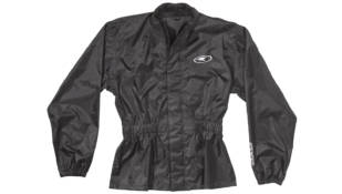 Impermeable y visible, así es la nueva chaqueta Oxford de Axo Impermeable y visible, así es la nueva chaqueta Oxford de Axo