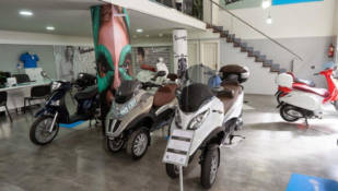Moto Bahía, el nuevo concesionario de Grupo Piaggio en el centro de Santander Moto Bahía, el nuevo concesionario de Grupo Piaggio en el centro de Santander