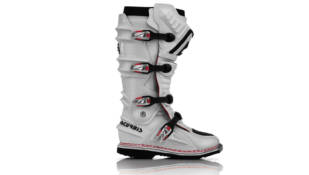 Aviso a los pilotos de enduro y motocross: llegan las botas X-Move 2.0 de Acerbis Aviso a los pilotos de enduro y motocross: llegan las botas X-Move 2.0 de Acerbis