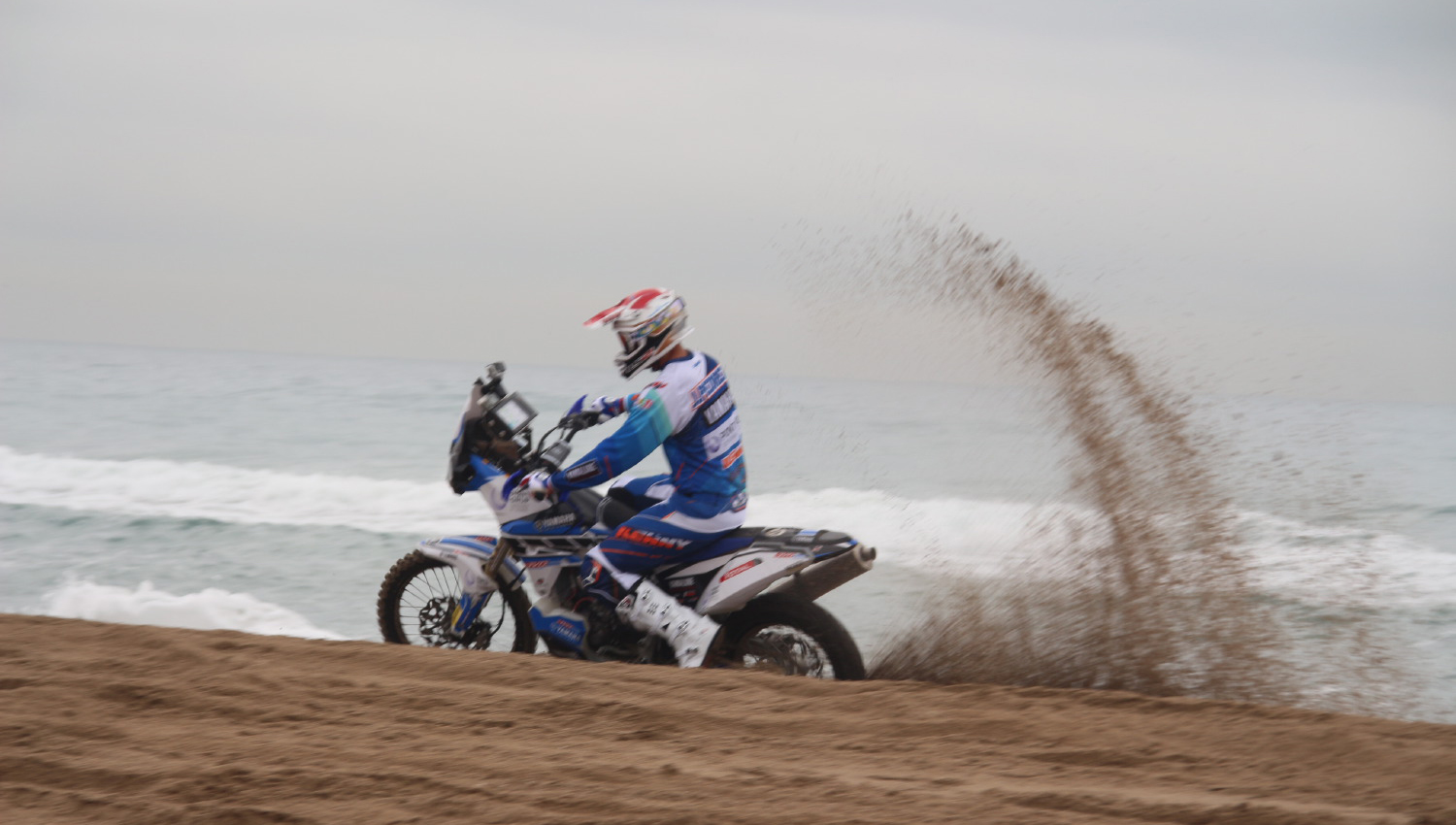 El equipo Pont Grup Yamaha JVO confía en ser competitivo en el Dakar 2015