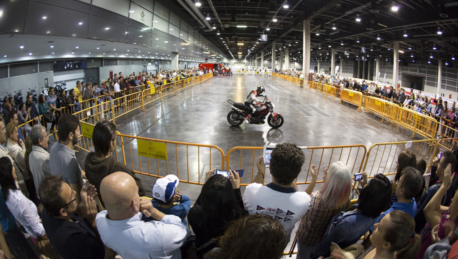2Ruedas y VLC Bike’s han abierto sus puertas en Valencia