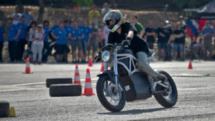 Barcelona acoge la tercera edición del Smart Moto Challenge