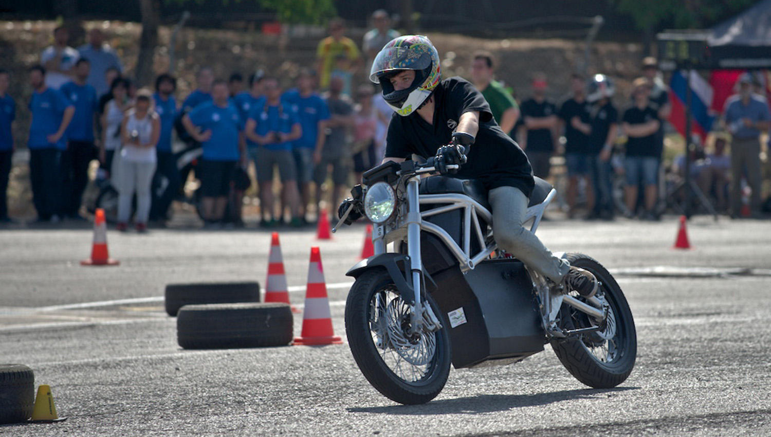 Barcelona acoge la tercera edición del Smart Moto Challenge