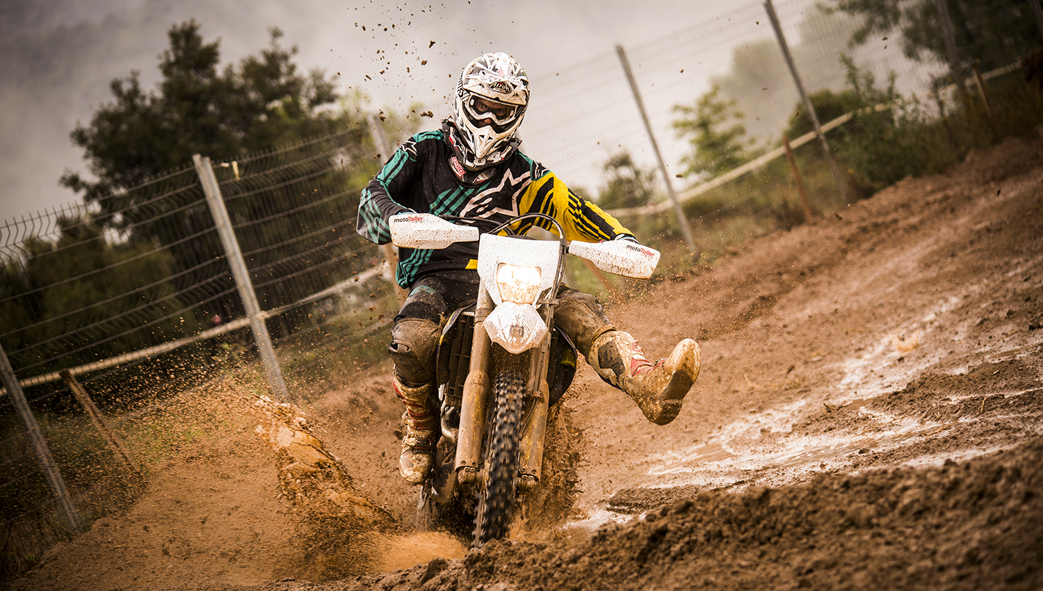 Husqvarna FE501: galería de imágenes