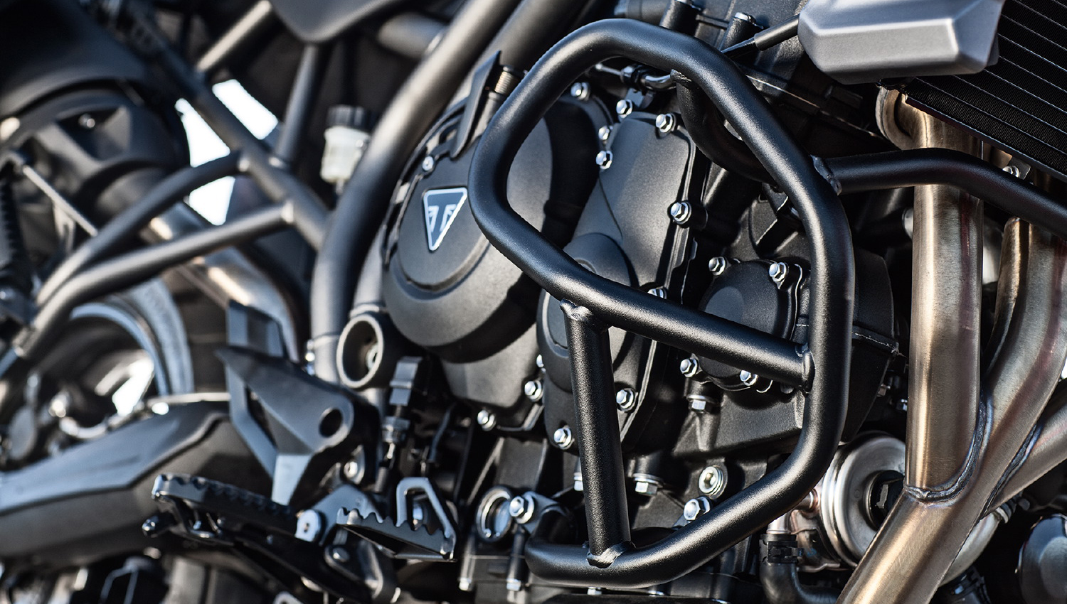 Promoción de equipamiento y accesorios gratis para las Triumph Tiger 800 XR y XC y Explorer y Explorer XC