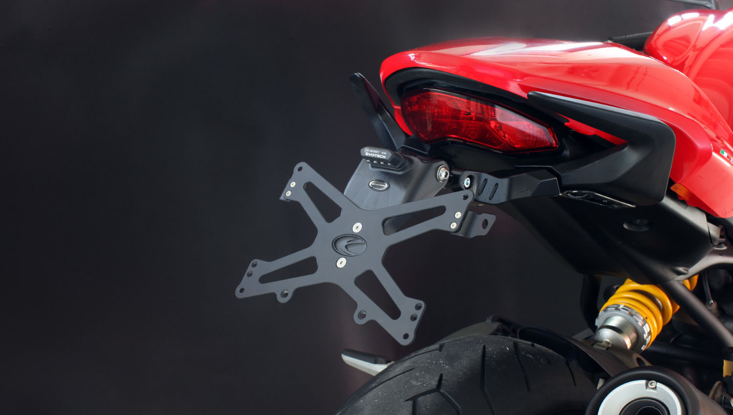Las últimas novedades Evotech llegan de la mano de TF Superbike