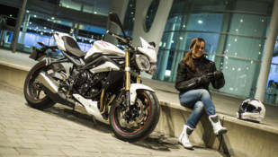 Triumph Street Triple 675 (95cv): galería de imágenes Triumph Street Triple 675 (95cv): galería de imágenes