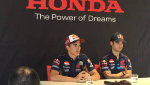 Marc Márquez y Dani Pedrosa, a fondo con la seguridad