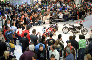 Customización y electromovilidad en Intermot