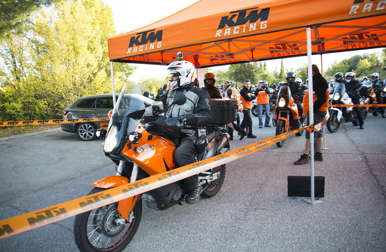 115 participantes disfrutan de la III Reunión KTM Adventure