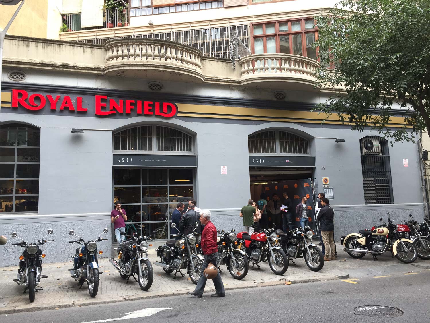 Royal Enfield abre su propio espacio en Barcelona