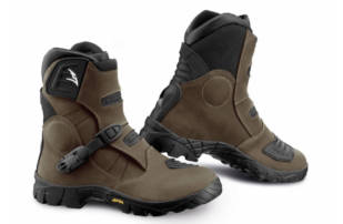 Comodidad aventurera con las nuevas botas Falco 2 Volt ADV Comodidad aventurera con las nuevas botas Falco 2 Volt ADV