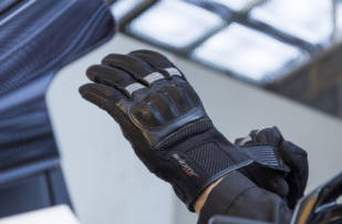Seventy Degrees estrena guantes touring veraniegos