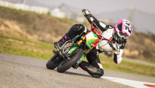 Voca Hawk 160 by Motoscoot: Prueba por María Calero