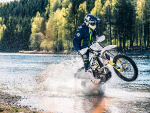 Husqvarna llama a revisión a sus modelos de off road 2018