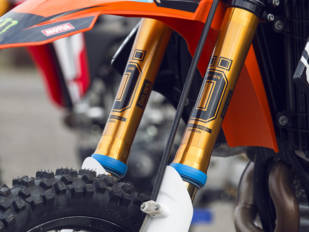 El amortiguador TTX Flow y la horquilla RXF 48 S de Öhlins, a examen