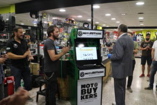 El grupo sueco Pierce adquiere Motobuykers