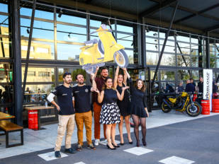 Motoblouz aterriza en España