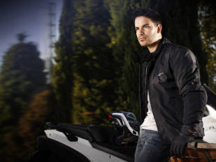 Seventy Degres lanza unas chaquetas urbanas y “primaverales”