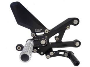 Las nuevas estriberas de ARP Racing Parts llegan de la mano de TF Superbike