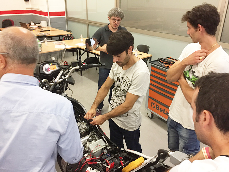 Euromoto85 y Grupo Eina Digital imparten su primer curso presencial