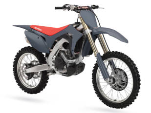 Nuevos kits de plásticos Polisport para modelos de Honda y Yamaha