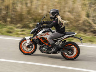 motoConsejo Texa: Sustitución del relé principal de inyección en una KTM 390 Duke