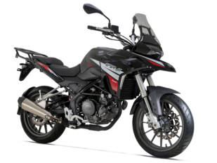 Seguro gratis si te compras una Benelli o una Keeway