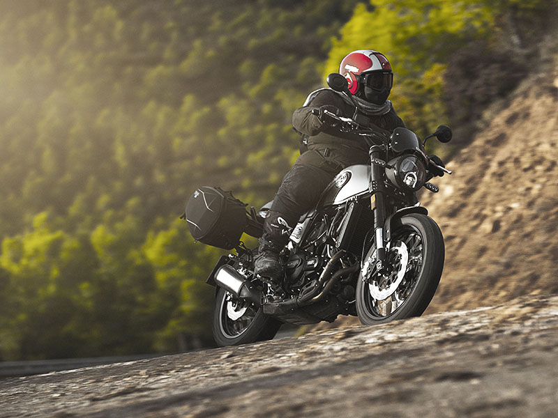 Benelli Leoncino Trail: Deliciosa en todos los terrenos