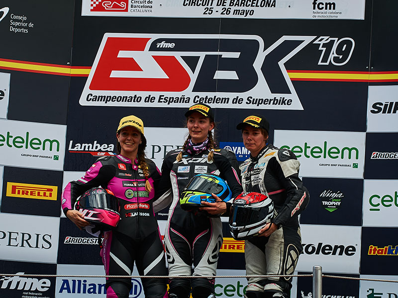 María Calero acaba segunda en el SBK femenino en Montmeló