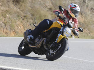 motoConsejo Texa: Errores en la unidad motor en una Ducati Monster 821