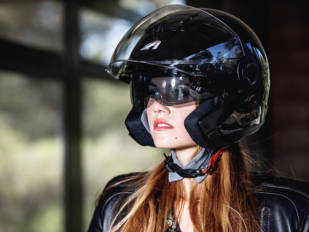Astone Helmets lanza su jet más urbano DJ8 Astone Helmets lanza su jet más urbano DJ8
