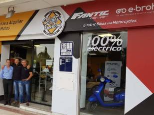 Fantic inaugura un nuevo concesionario en Granada Fantic inaugura un nuevo concesionario en Granada
