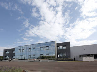 Acuerdo de distribución entre SW-Motech y Parts Europe Acuerdo de distribución entre SW-Motech y Parts Europe