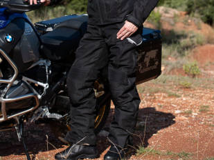 El sobrepantalón Randy es lo nuevo de VQuattro para el frío El sobrepantalón Randy es lo nuevo de VQuattro para el frío