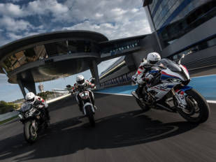 El Battlax Hypersport S22 de Bridgestone recibe el Premio Hevea de la Industria del Neumático