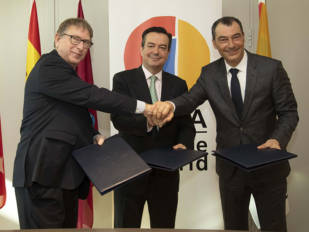 IFEMA, ANESDOR y KANDO firman el acuerdo de colaboración para la celebración del salón Vive la Moto de Madrid
