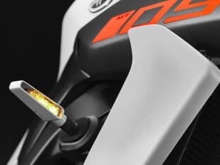 Toque de exclusividad Rizoma para la Yamaha MT-09 Toque de exclusividad Rizoma para la Yamaha MT-09