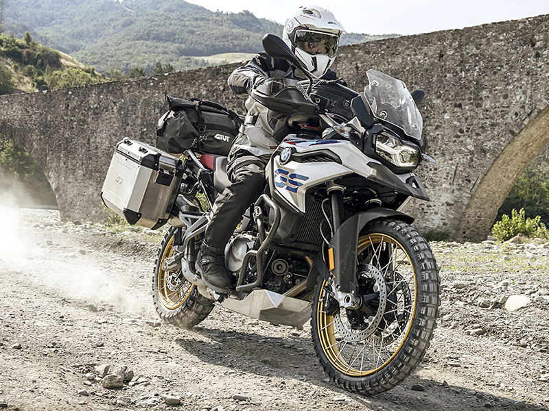 Consejos y propuestas GIVI para cuando puedas volver hacer rutas en moto