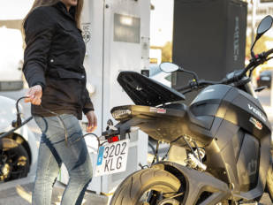 El Ministerio de Transición Ecológica paraliza el mercado de motos eléctricas según ANESDOR