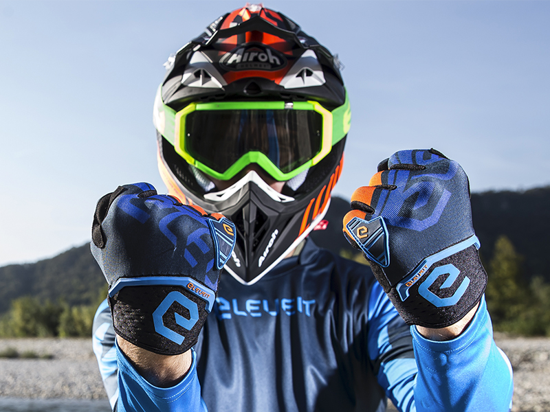 X-Legend, la colección de equipamiento off road de Eleveit