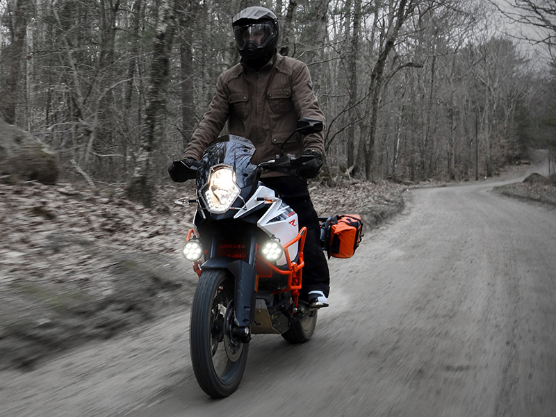motoInforme accesorios de iluminación: ¡Luces, motos, acción!