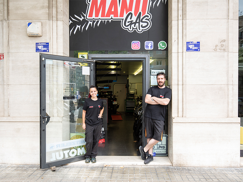 Visitamos el taller Manu Gas