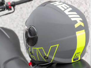 Un casco jet para todo el año, el Hevik Metropole