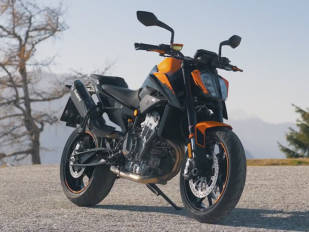 Más madera, KTM presenta la 890 Duke 2021 Más madera, KTM presenta la 890 Duke 2021