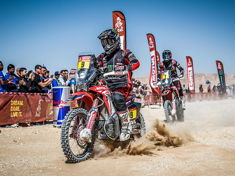 Motul en el Dakar 2021: Un aliado en las dunas