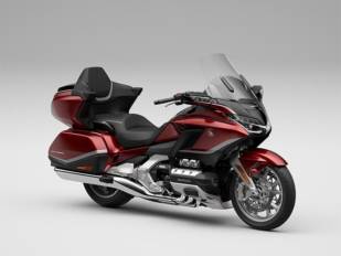 Honda actualiza su mastodóntica GL 1800 Gold Wing en 2021