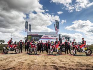 Motul apoya a 52 participantes en el Dakar